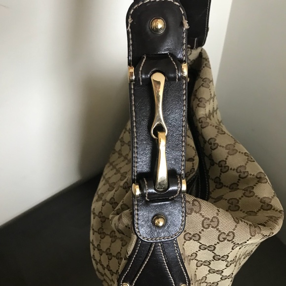 Gucci GG Canvas Studded Hobo - Picture 4 of 16